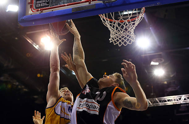 大战上留下 大战上留下