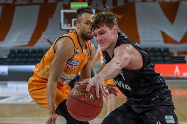 一扇通往国 一扇通往国